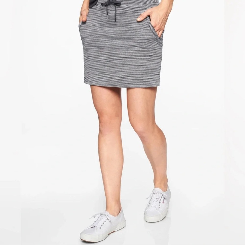 Athleta Striped Skort Small Tall Built In Shorts Athletic Travel Skirt